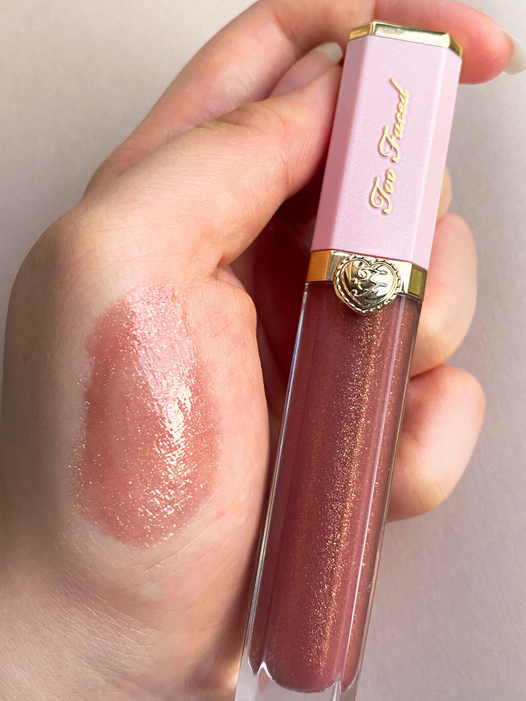 リッチ＆ダズリン ハイシャイン スパークリング リップグロス ストック ＆ ボンデージ/Too Faced/リップグロスを使ったクチコミ（3枚目）