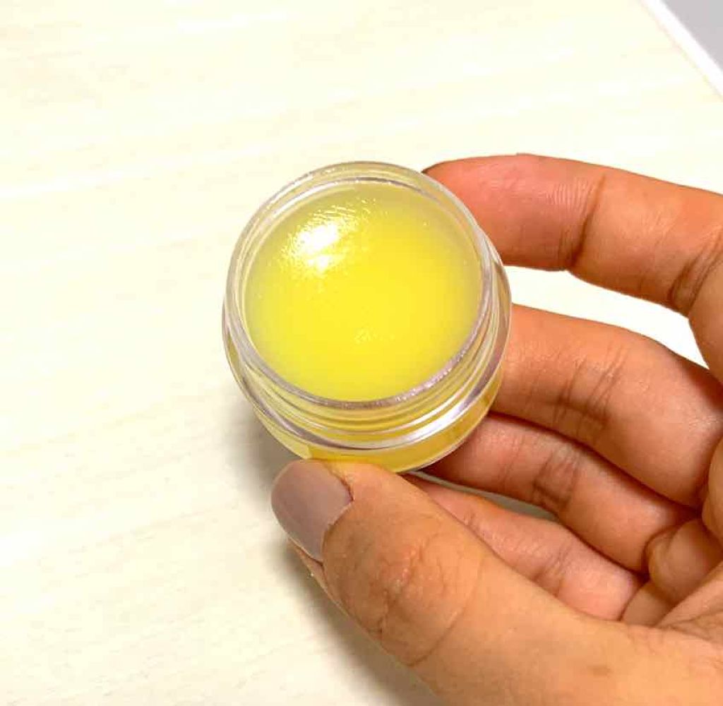 ゆずつやや リップクリーム/よーじや/リップクリームを使ったクチコミ（2枚目）