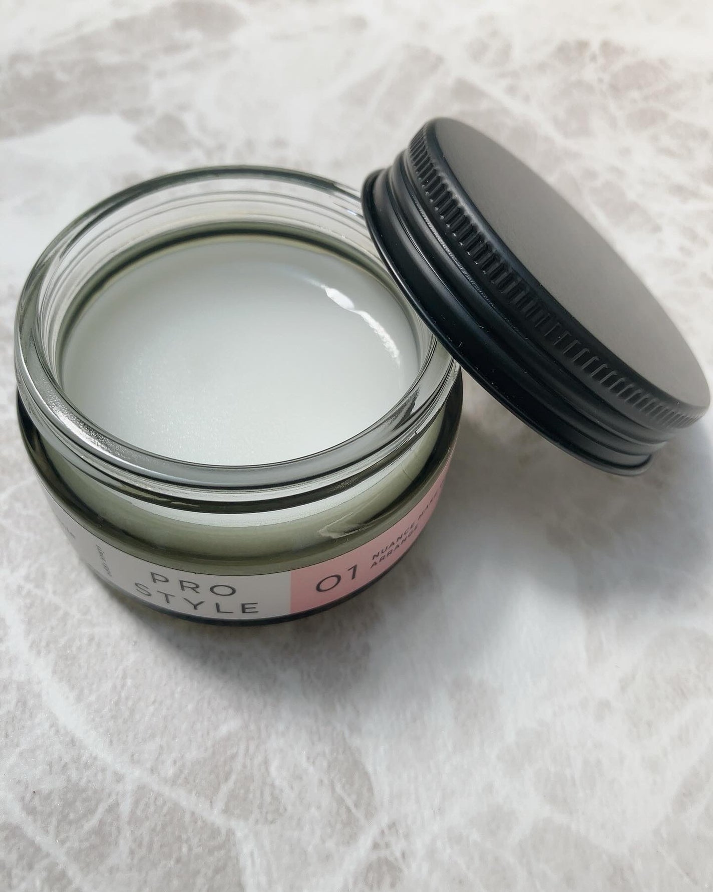 ニュアンスメイクオイルバーム アレンジ/プロスタイル/ヘアバームを使ったクチコミ(2枚目)