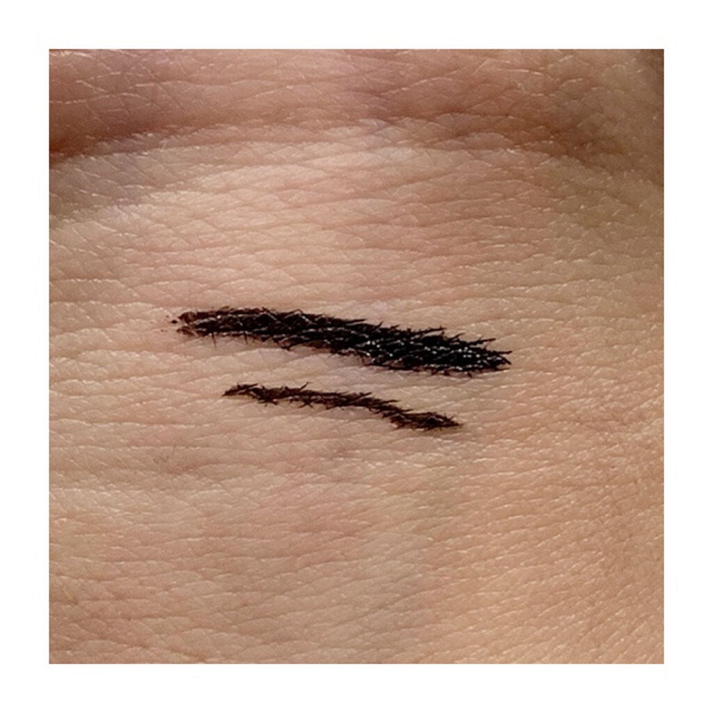 えれな on LIPS 「こんにちは!今回はウトワのアイライナーをご紹介します!!ブラン..」(3枚目)