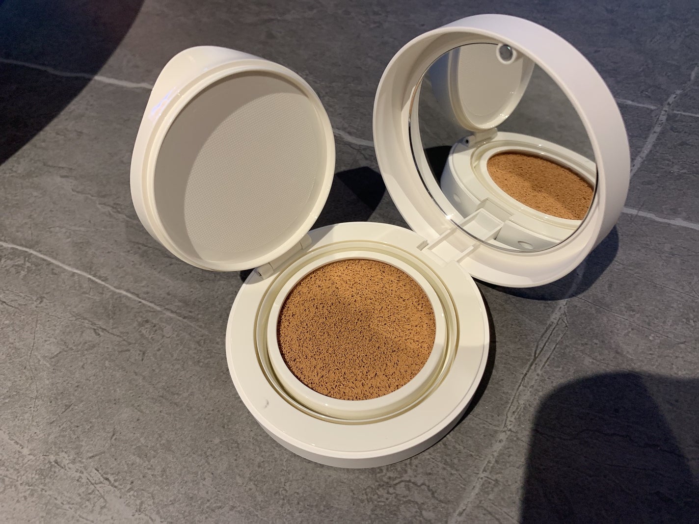 薬用 リンクルホワイト クッションBB/ONLY MINERALS/クッションファンデーションを使ったクチコミ(2枚目)