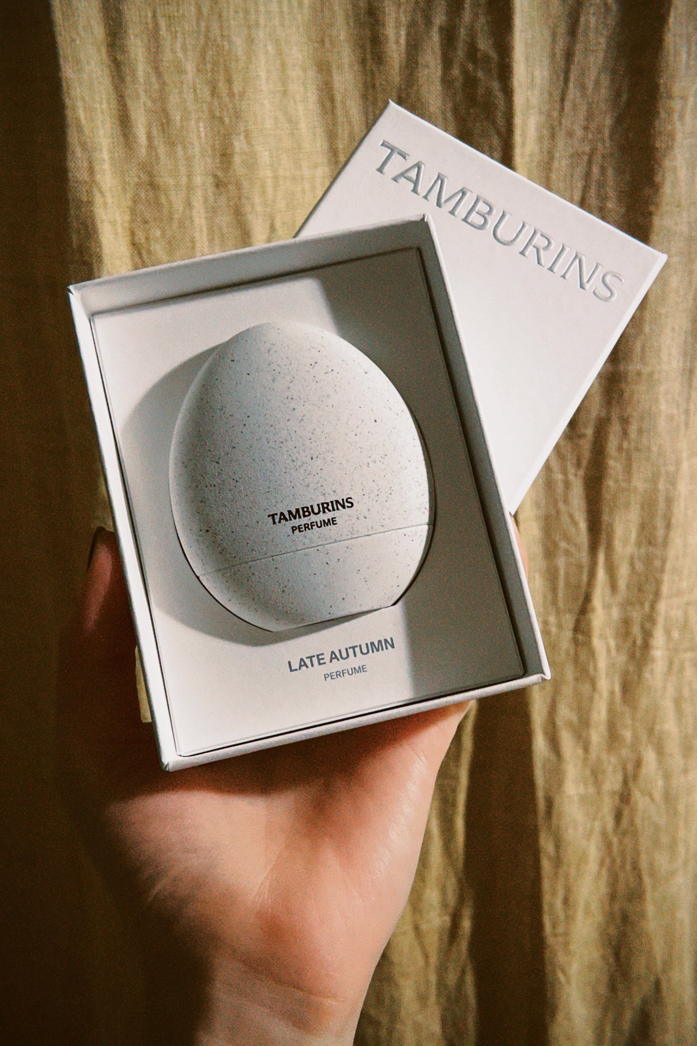 THE EGG PERFUME LATE AUTUMN /tamburins/香水(レディース)を使ったクチコミ(1枚目)