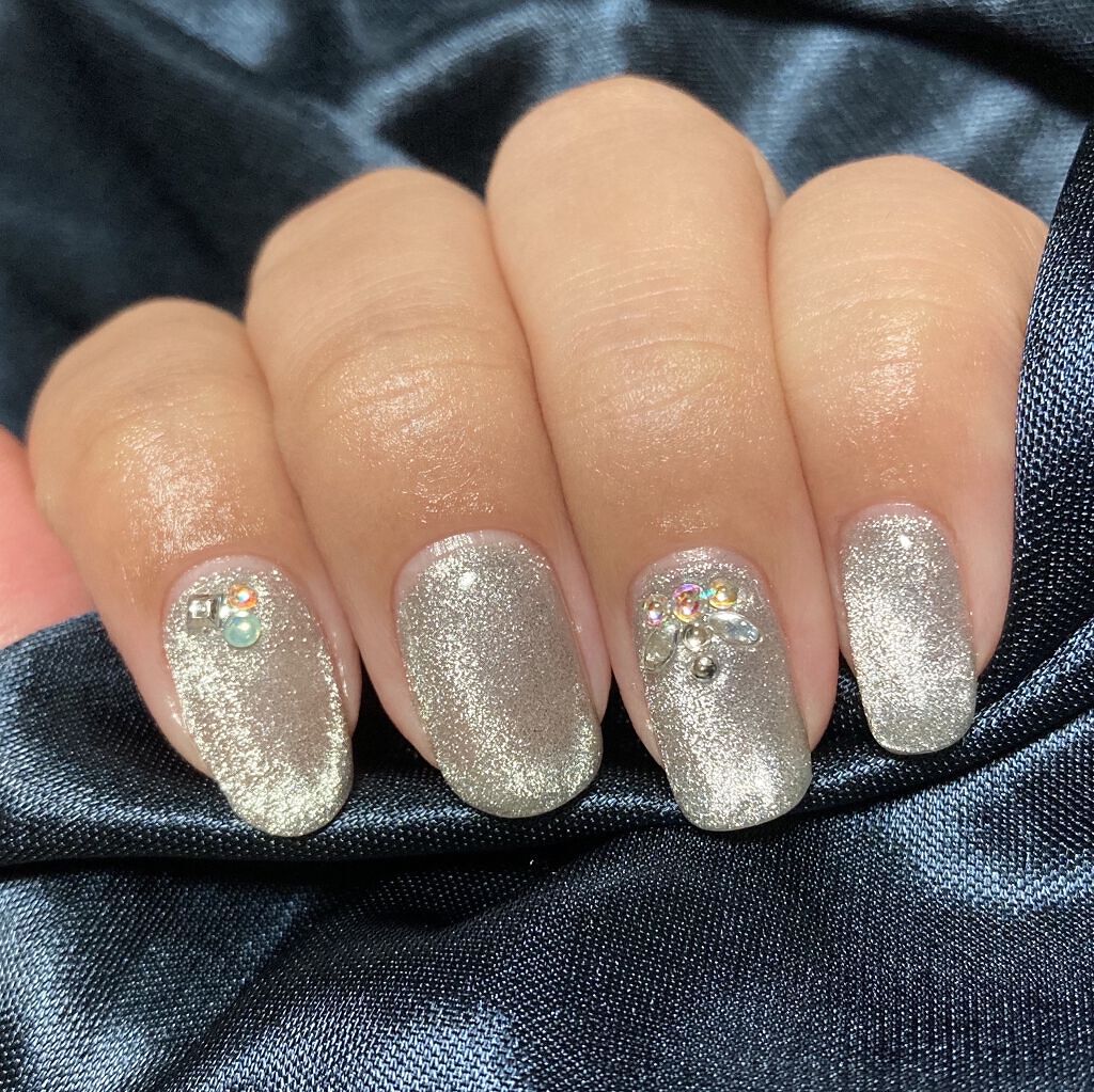 マグネットジェル 01ムーン（ギャラクシーシリーズ）/NAILTOWN/ジェルネイルを使ったクチコミ（1枚目）