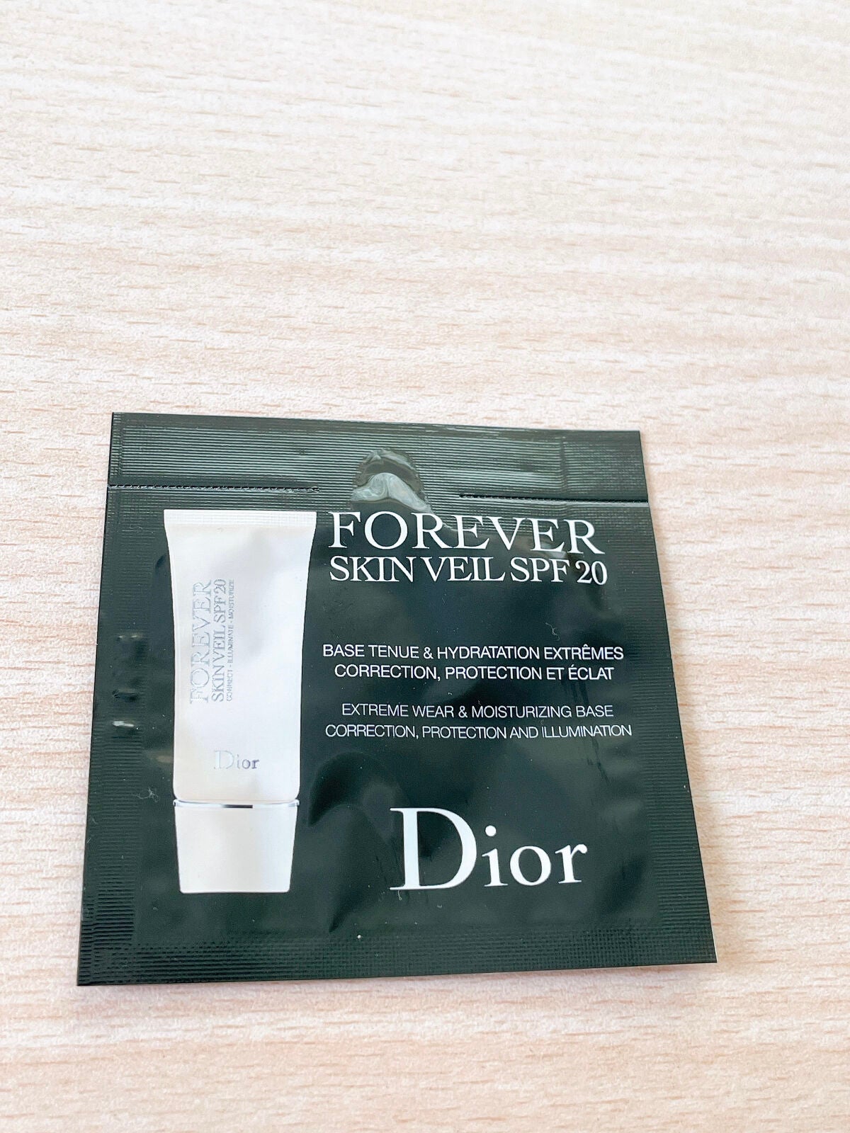 【旧】ディオールスキン フォーエヴァー スキン ヴェール/Dior/化粧下地を使ったクチコミ(1枚目)