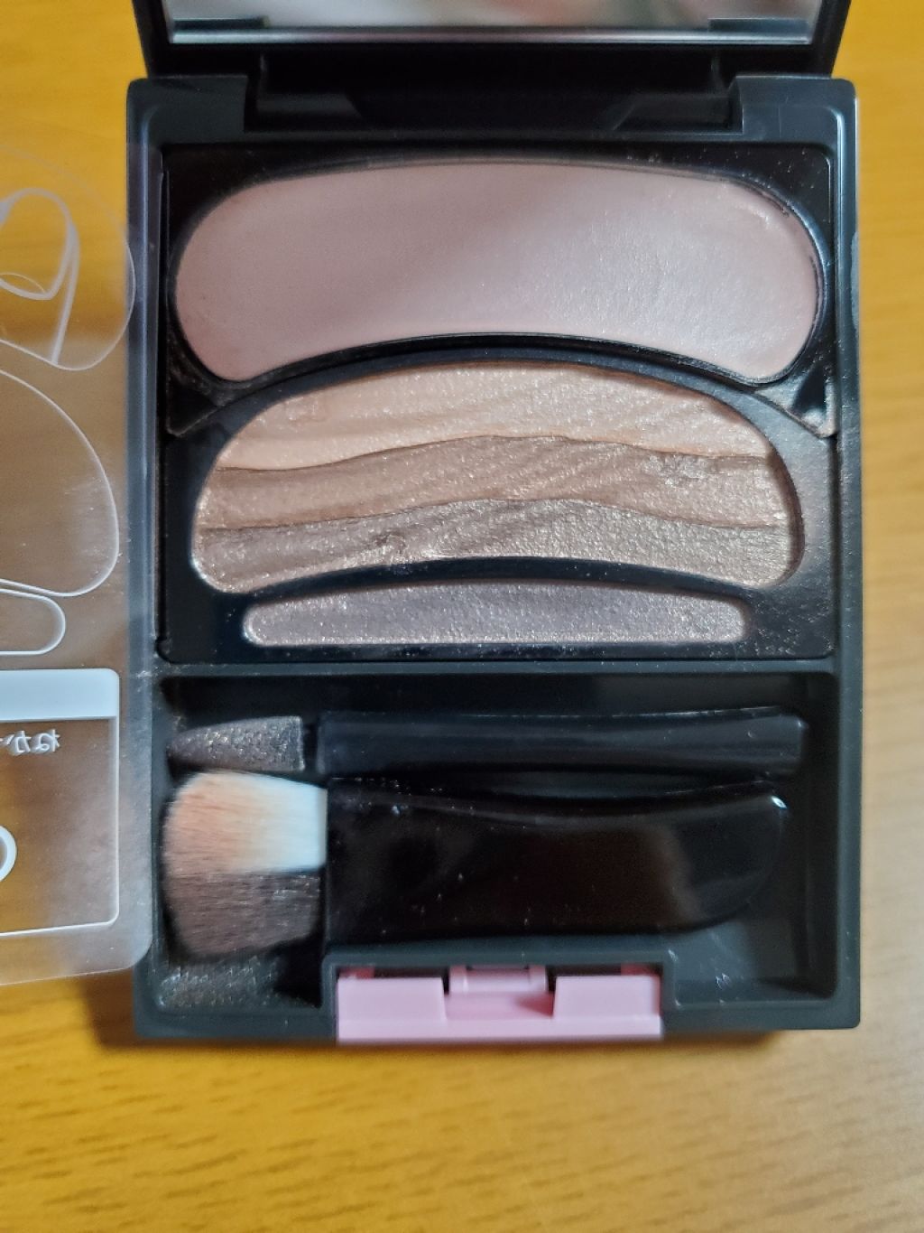 ブラシひと塗りシャドウN/オーブ/アイシャドウパレットを使ったクチコミ(2枚目)