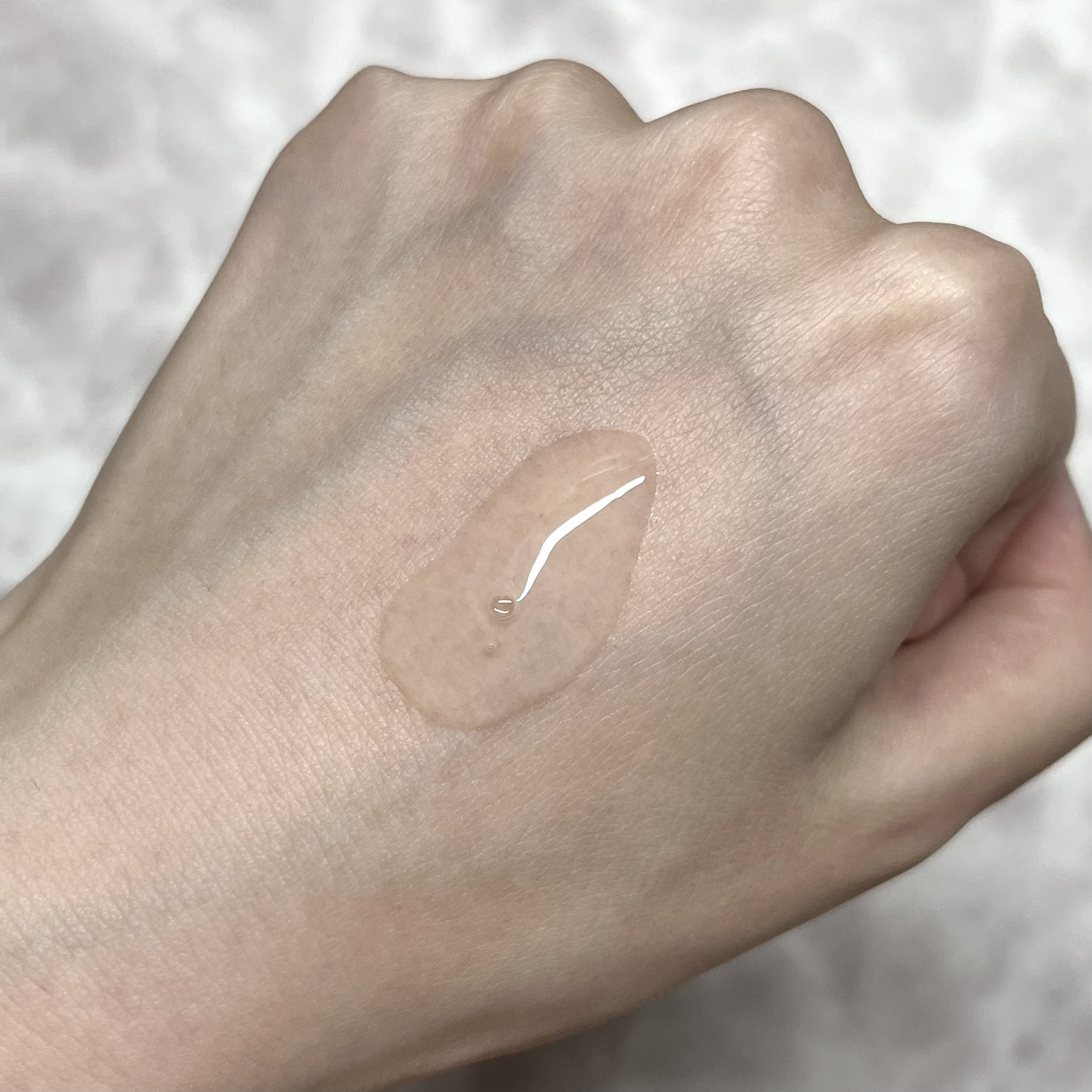 The Ordinary N10+Z1フェイスセラム のクチコミ「今年日本上陸したカナダ発のスキンケアブランド『The Ordinary(オーディナリー)』のセ.....」（3枚目）