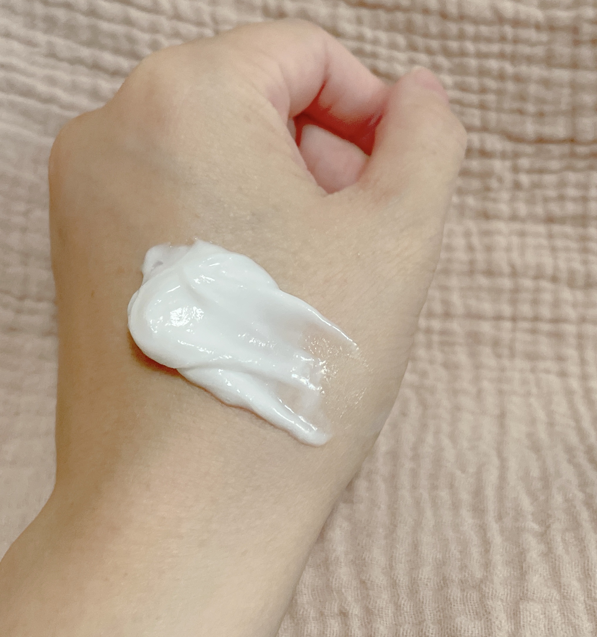 ダヴ クリームボディウォッシュ ジョイアスグロウ/ダヴ/ボディソープを使ったクチコミ（3枚目）