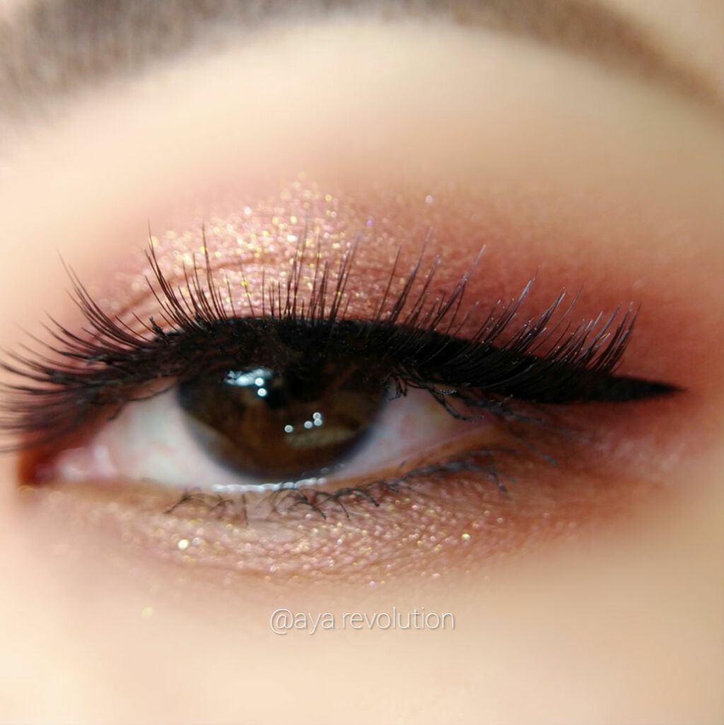 シュガー トゥインクル リキッド シャドウ/PERIPERA/リキッドアイシャドウを使ったクチコミ(2枚目)