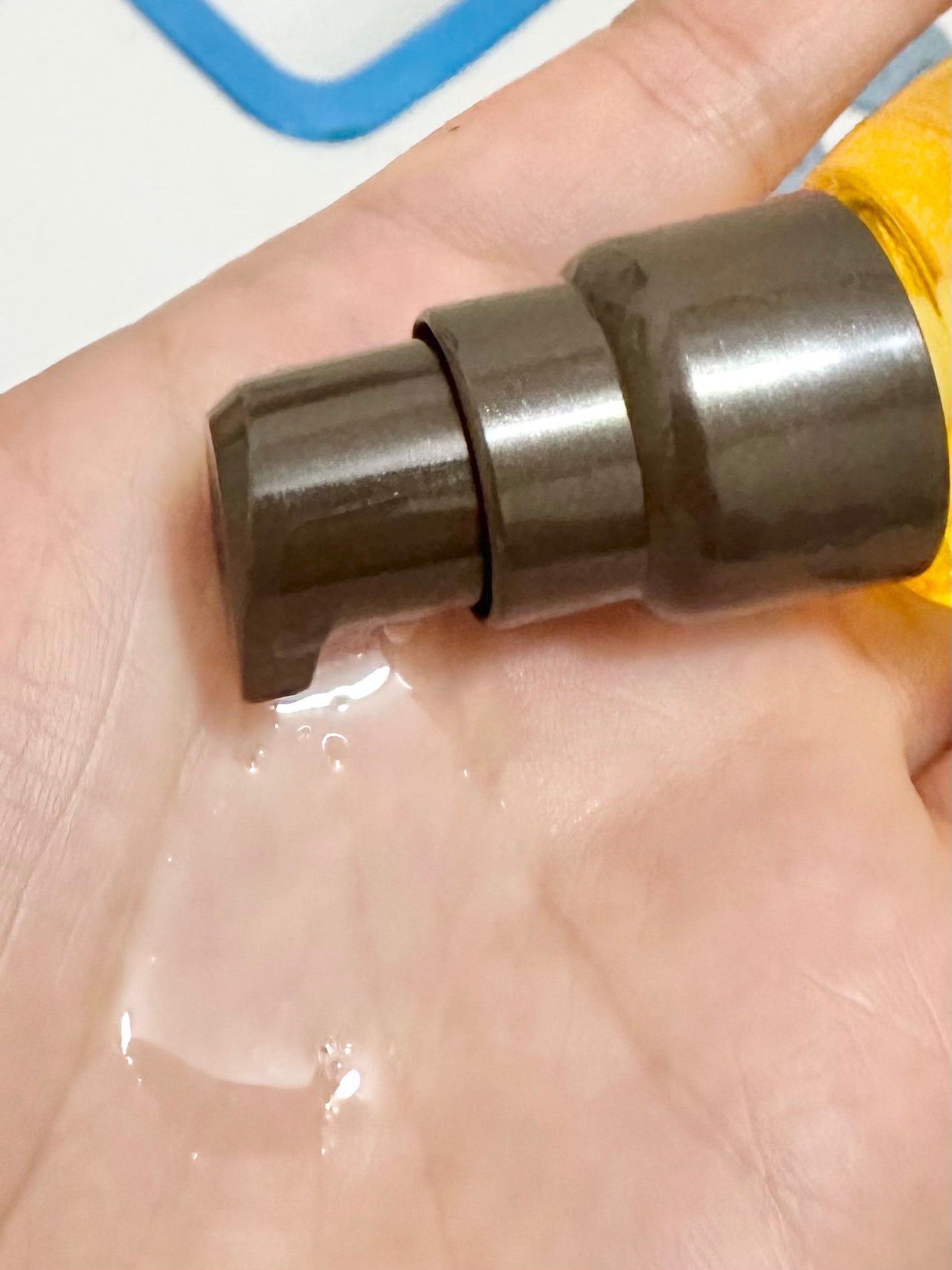 CCオイル/エッセンシャル/ヘアオイルを使ったクチコミ(3枚目)