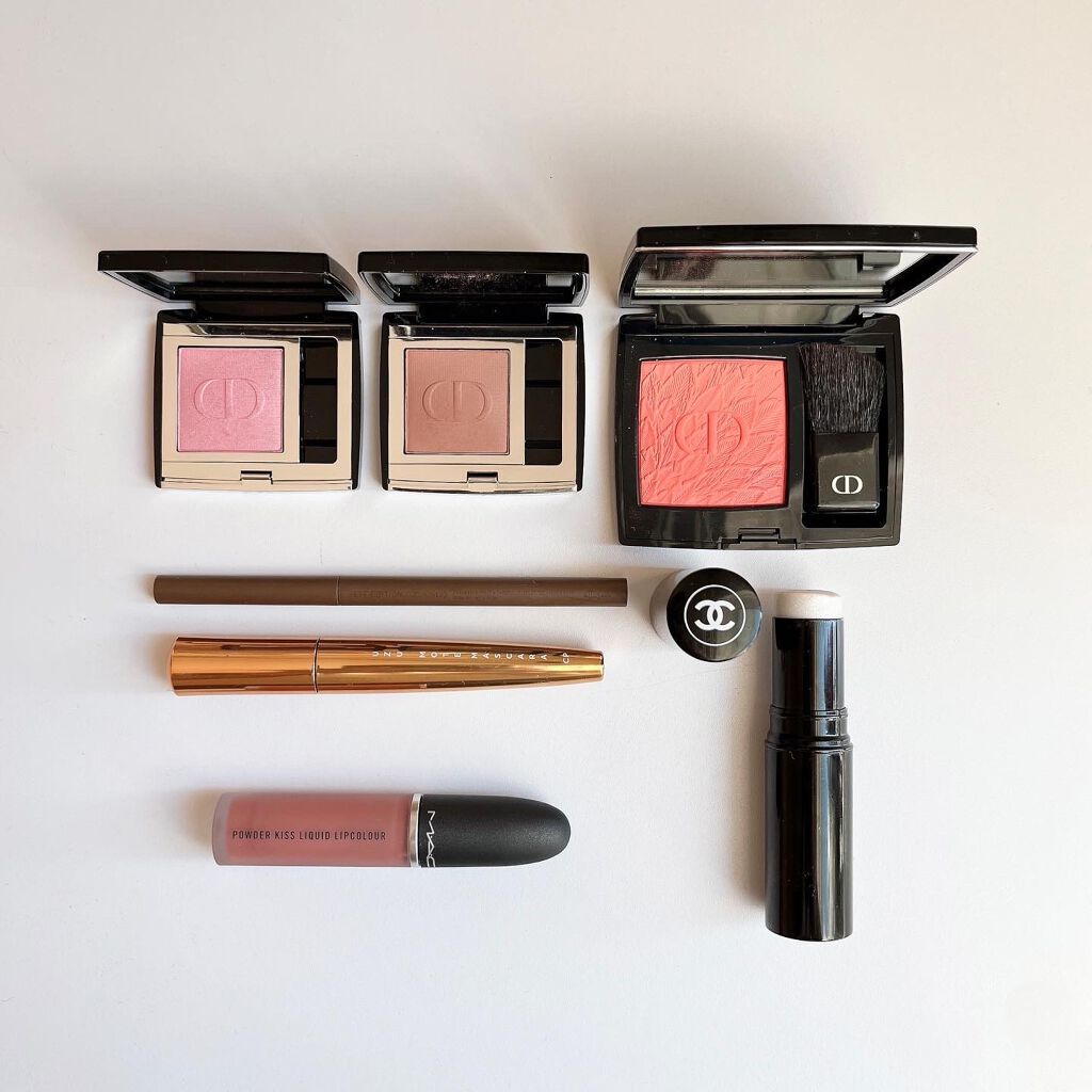 ボーム エサンシエル/CHANEL/スティックハイライトを使ったクチコミ（2枚目）