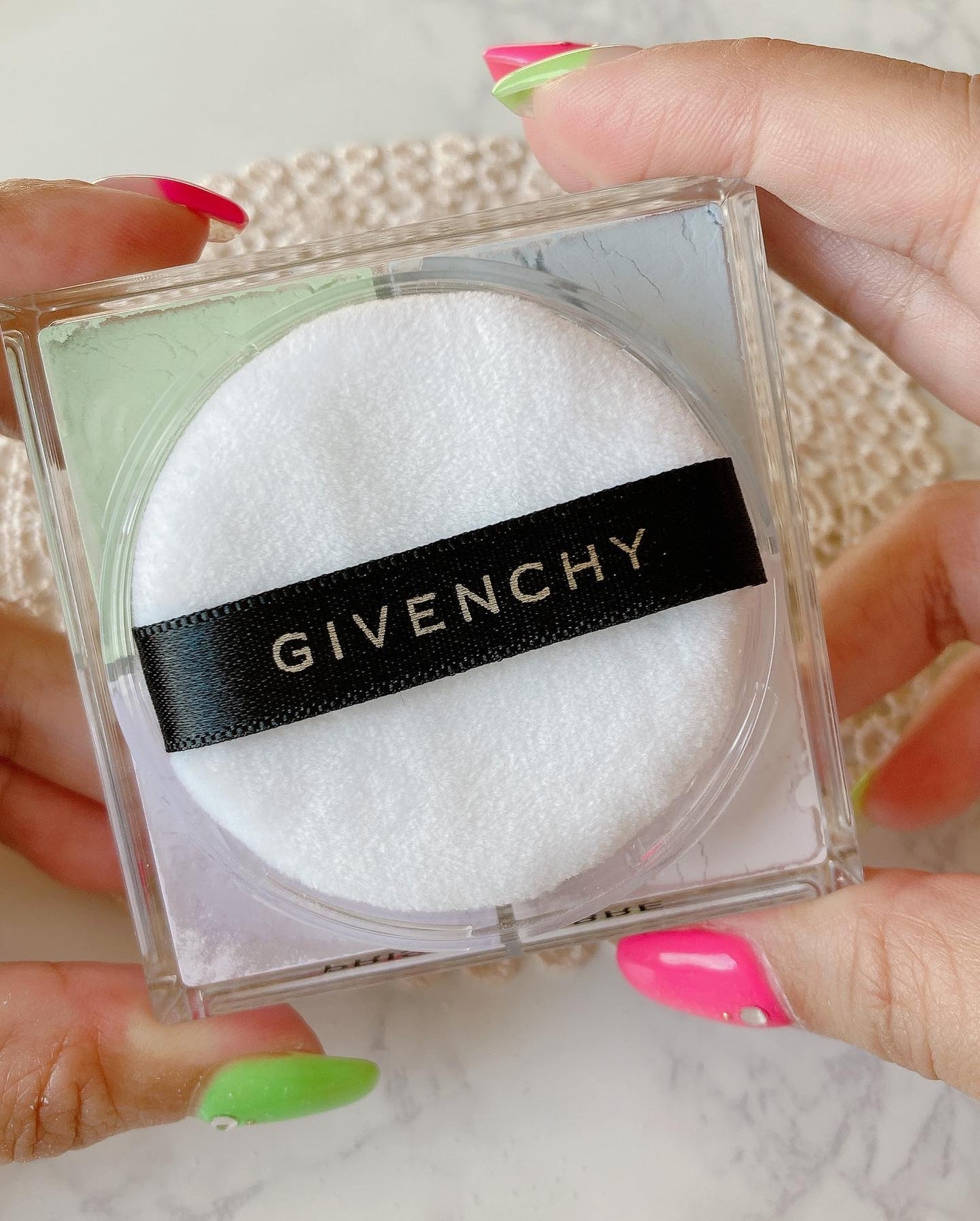 プリズム・リーブル/GIVENCHY/ルースパウダーを使ったクチコミ(4枚目)