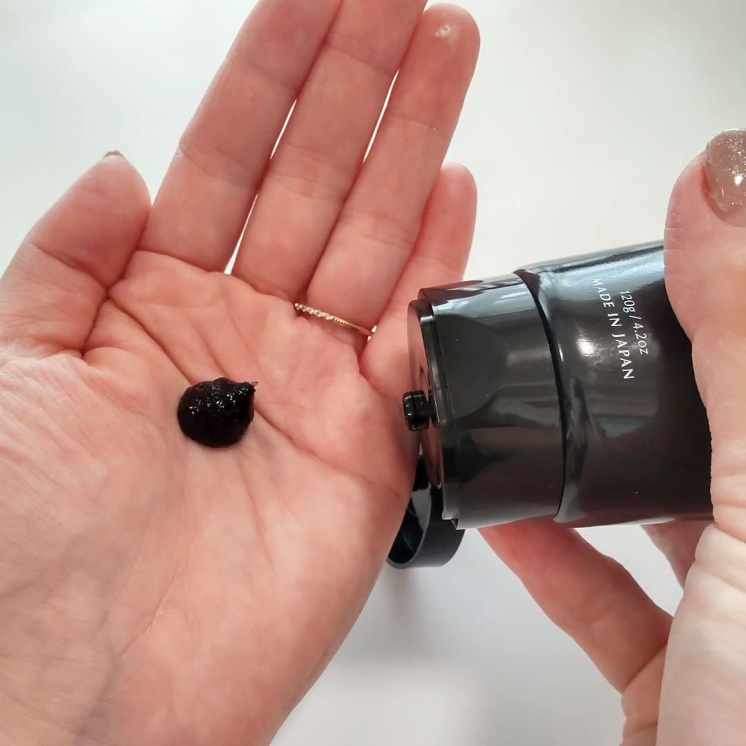 BLACK JELLY WASH（ブラックジェリーウォッシュ）/PLUEST/その他洗顔料を使ったクチコミ（3枚目）