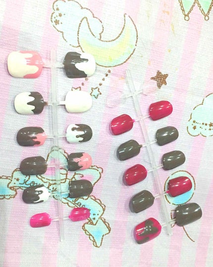 ピールオフマニキュア/DAISO/マニキュアを使ったクチコミ(1枚目)