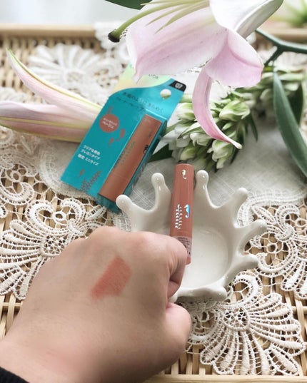 アクアシャインミニシャドウ/コフレドール/スティックアイシャドウを使ったクチコミ(4枚目)