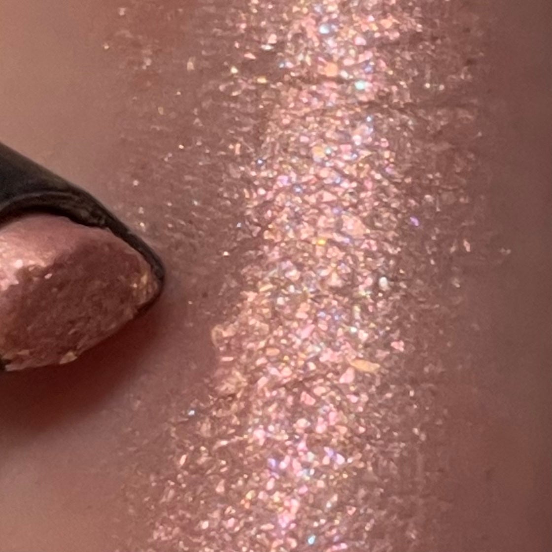 ドロップアイズスティックグリッツ/BLACK ROUGE/スティックアイシャドウを使ったクチコミ(3枚目)