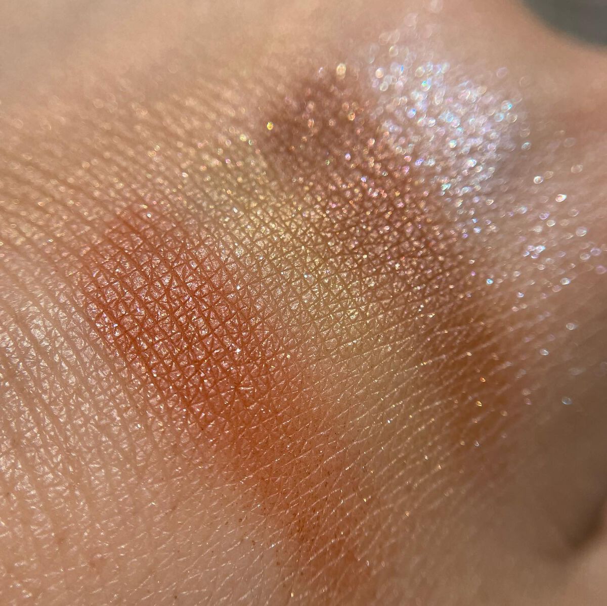 15thアニバーサリーミネラルアイ&チークカラーパレット/エトヴォス/アイシャドウパレットを使ったクチコミ(6枚目)