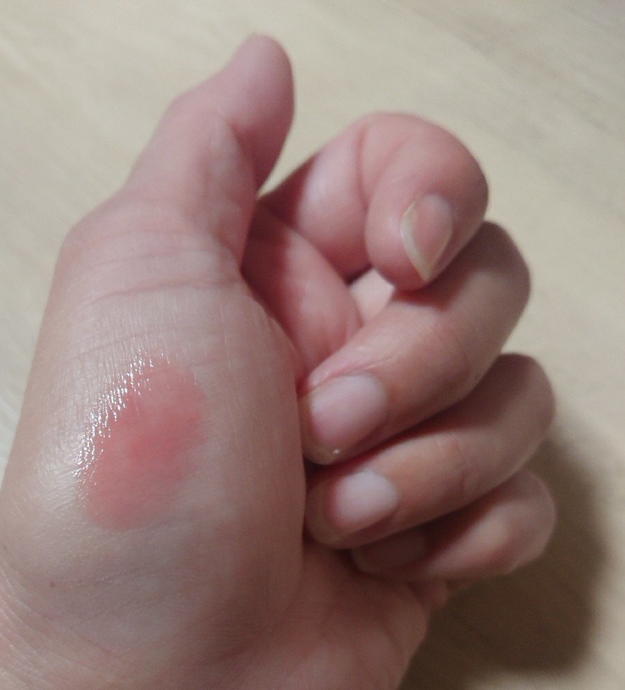 ニベア リッチケア＆カラーリップ/ニベア/リップクリームを使ったクチコミ（3枚目）