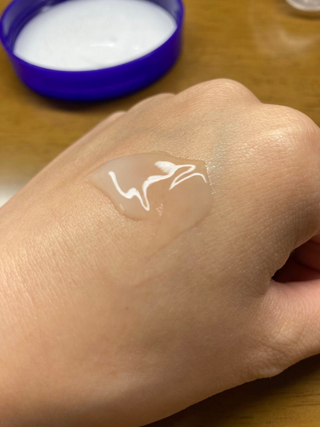 ハトムギ保湿ジェル(ナチュリエ スキンコンディショニングジェル)/ナチュリエ/美容液を使ったクチコミ(5枚目)