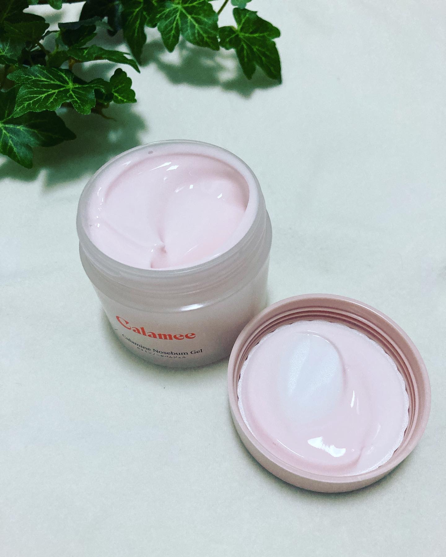 カラミー カラミンノーセバムジェル/Calamee/フェイスクリームを使ったクチコミ（3枚目）