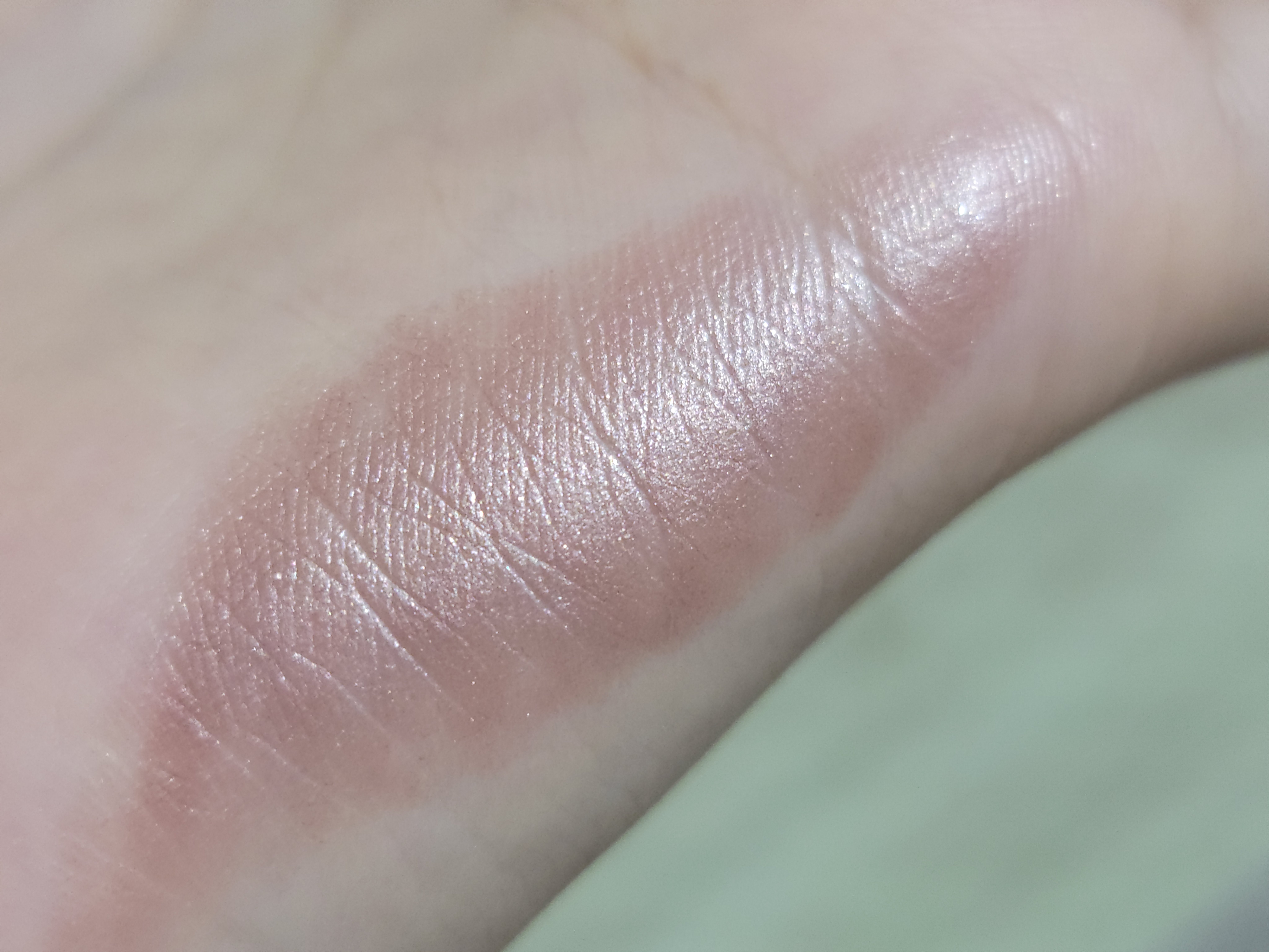 グリームオンフィットシャドウ/excel/スティックアイシャドウを使ったクチコミ（3枚目）