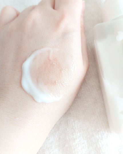 siki on LIPS 「【 HNEXクレンジングミルク 】ヒューマニズムクレンジングミ..」(5枚目)