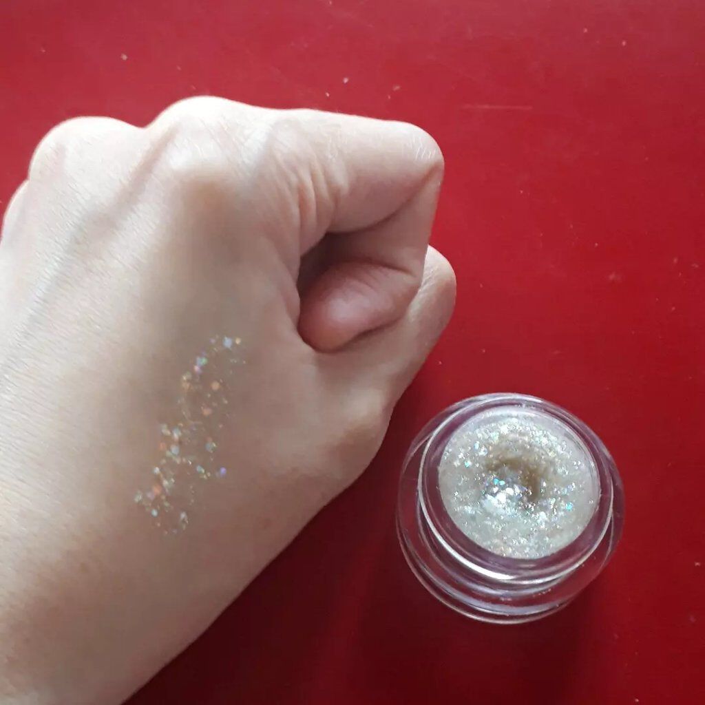 シャイラスティンググリッタージェル/POPSY NOTE/グリッターを使ったクチコミ（3枚目）