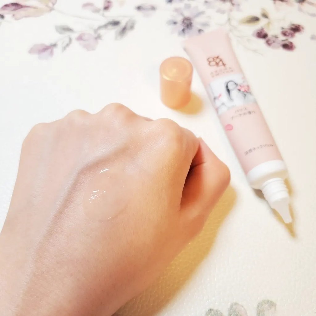 8x4 アロマスイッチ 涼感ネックジェル パリスブーケの香り/８ｘ４/デオドラント・制汗剤を使ったクチコミ（3枚目）