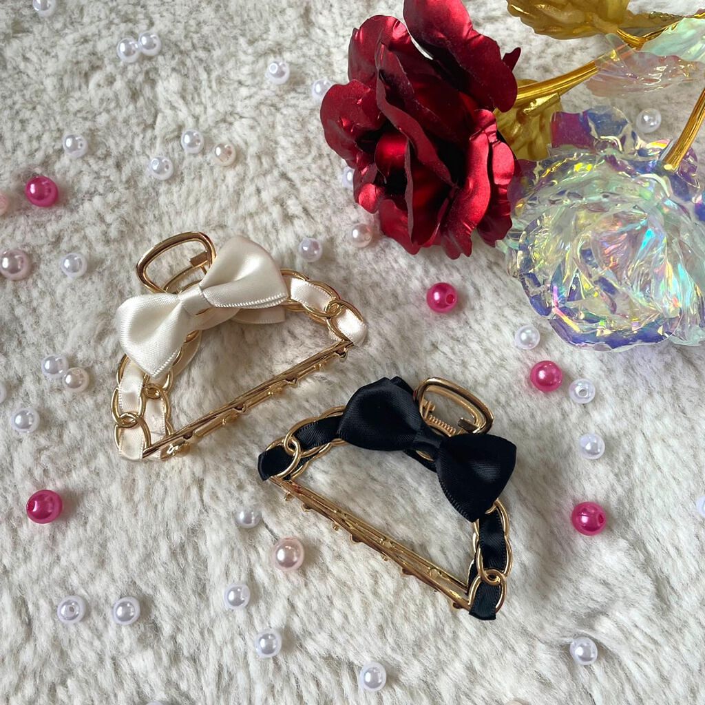 すぅ on LIPS 「ʚ♡ɞ✧*。シーイン SHEIN✧*。ヘアーアクセサリー∴∵∴..」(2枚目)