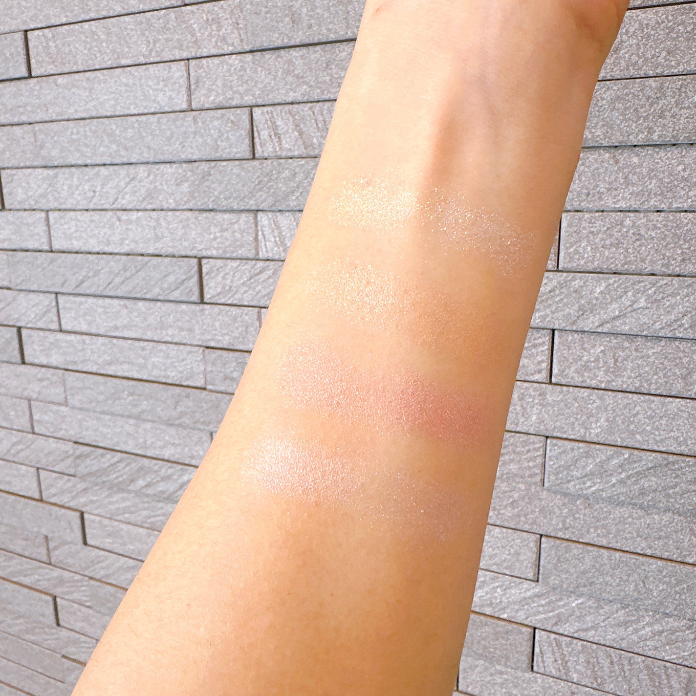 ディオール バックステージ フェイス グロウ パレット/Dior/ハイライトを使ったクチコミ(7枚目)