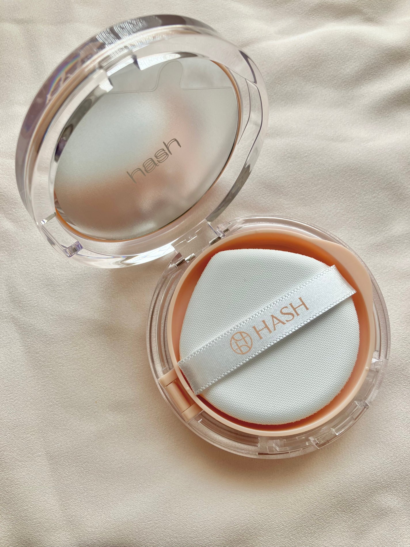 デューイーグロー フィッティング クッション/HASH/クッションファンデーションを使ったクチコミ(4枚目)