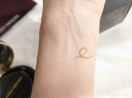 フローレス ルミエール ラディアンス パーフェクティング クッション/ローラ メルシエ/クッションファンデーションを使ったクチコミ(4枚目)