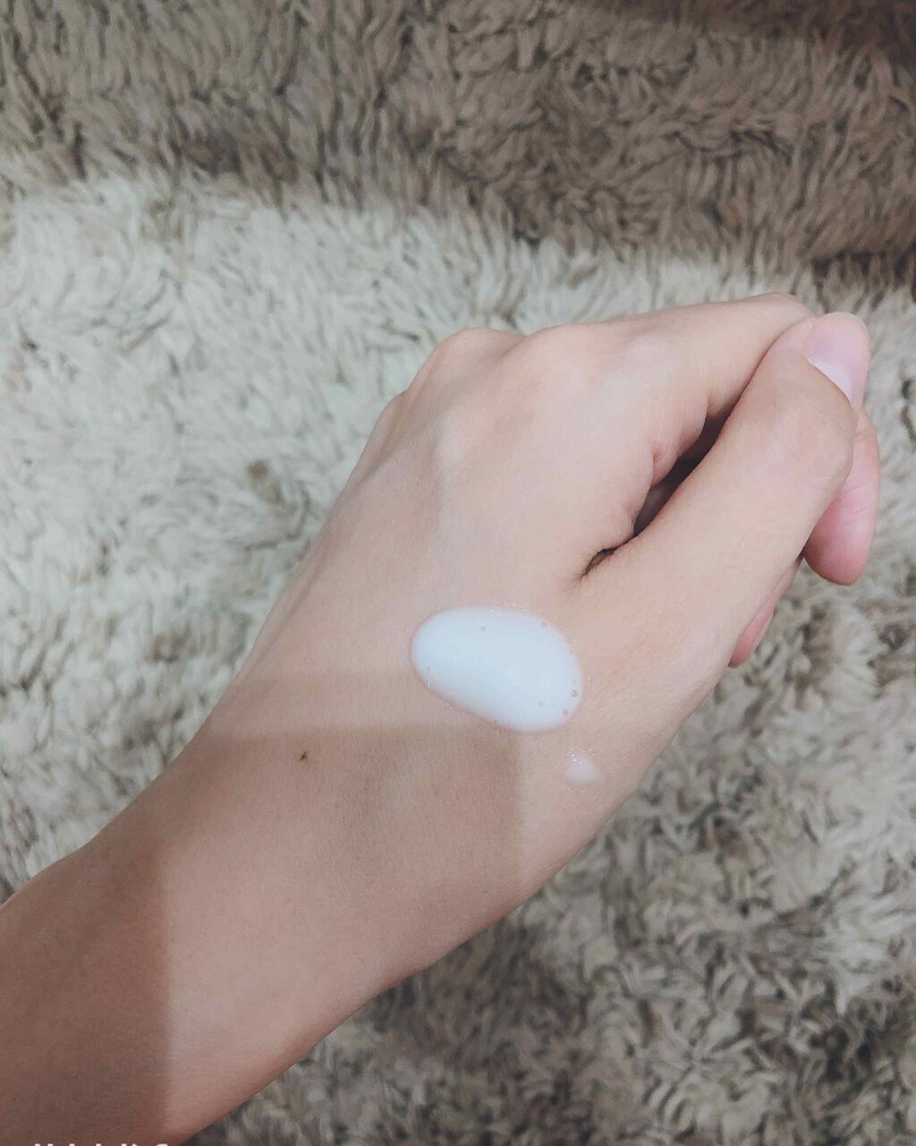 セラムコンサントレエクレルシサン/クレ・ド・ポー ボーテ/美容液を使ったクチコミ(2枚目)