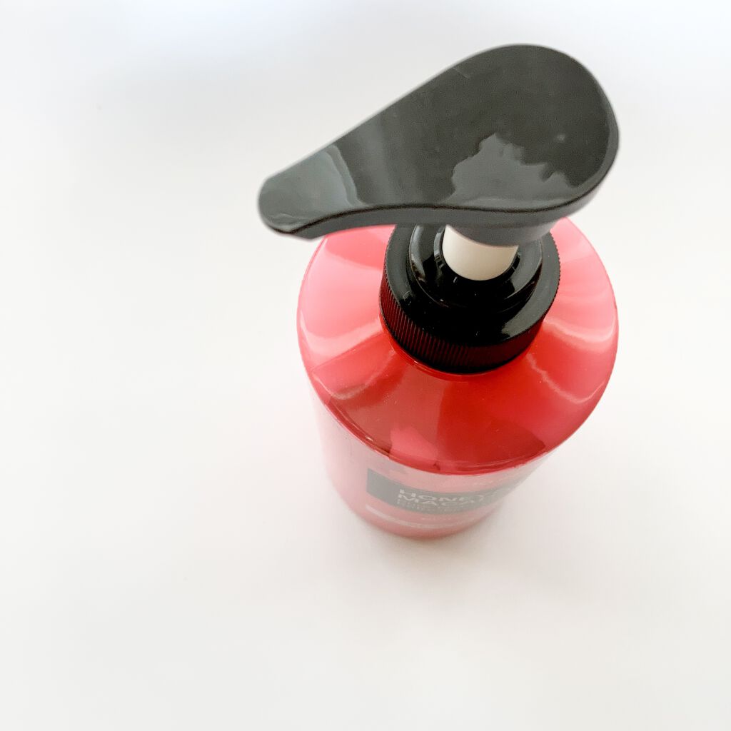 モイスチャーボディローション 02.アカシアモリンガ Acacia Moringa/KUNDAL/ボディローションを使ったクチコミ（2枚目）