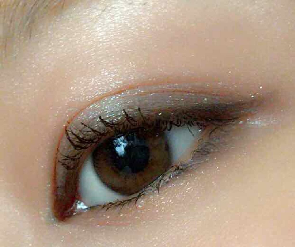 エレガンス ヌーヴェル アイズ/Elégance/アイシャドウパレットを使ったクチコミ(3枚目)