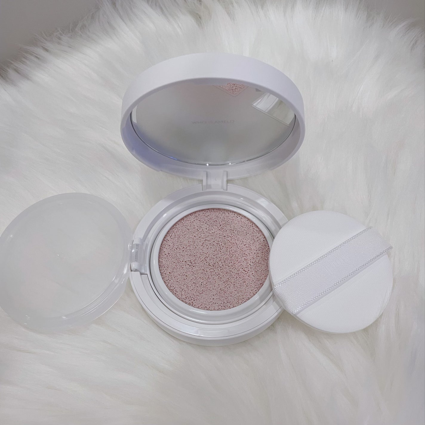 コンプリメントシリーズクッション 紫色(ボラ)/Ameli/クッションファンデーションを使ったクチコミ(2枚目)