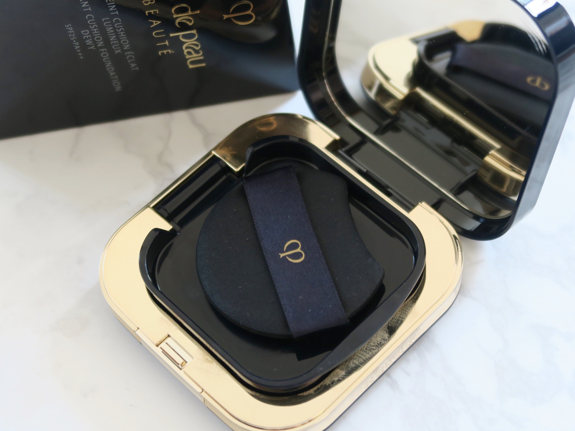 クレ・ド・ポー ボーテ タンクッションエクラ ナチュレル オークル 00/クレ・ド・ポー ボーテ/クッションファンデーションを使ったクチコミ（2枚目）