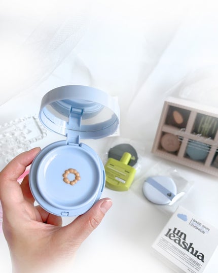 ドントタッチ ガラス ピンククッション 23W With Care/unleashia/クッションファンデーションの画像