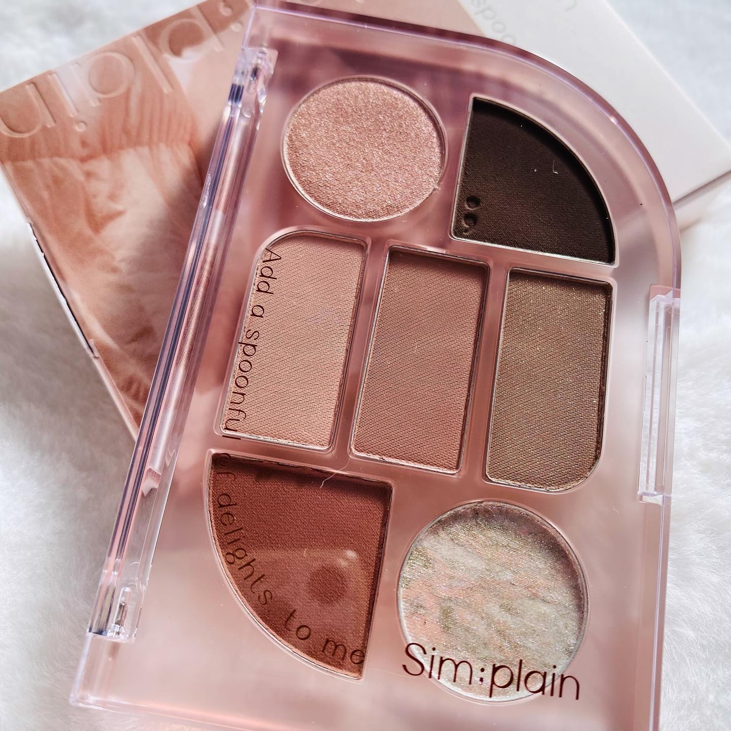 シンプレイン アイパレット 02 ウォッシュドモーヴ/Sim;plain/アイシャドウパレットを使ったクチコミ（1枚目）