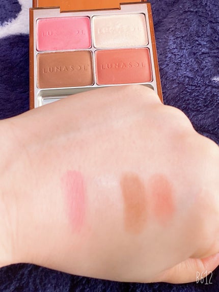 マカロングロウアイズ/LUNASOL/アイシャドウパレットを使ったクチコミ(4枚目)