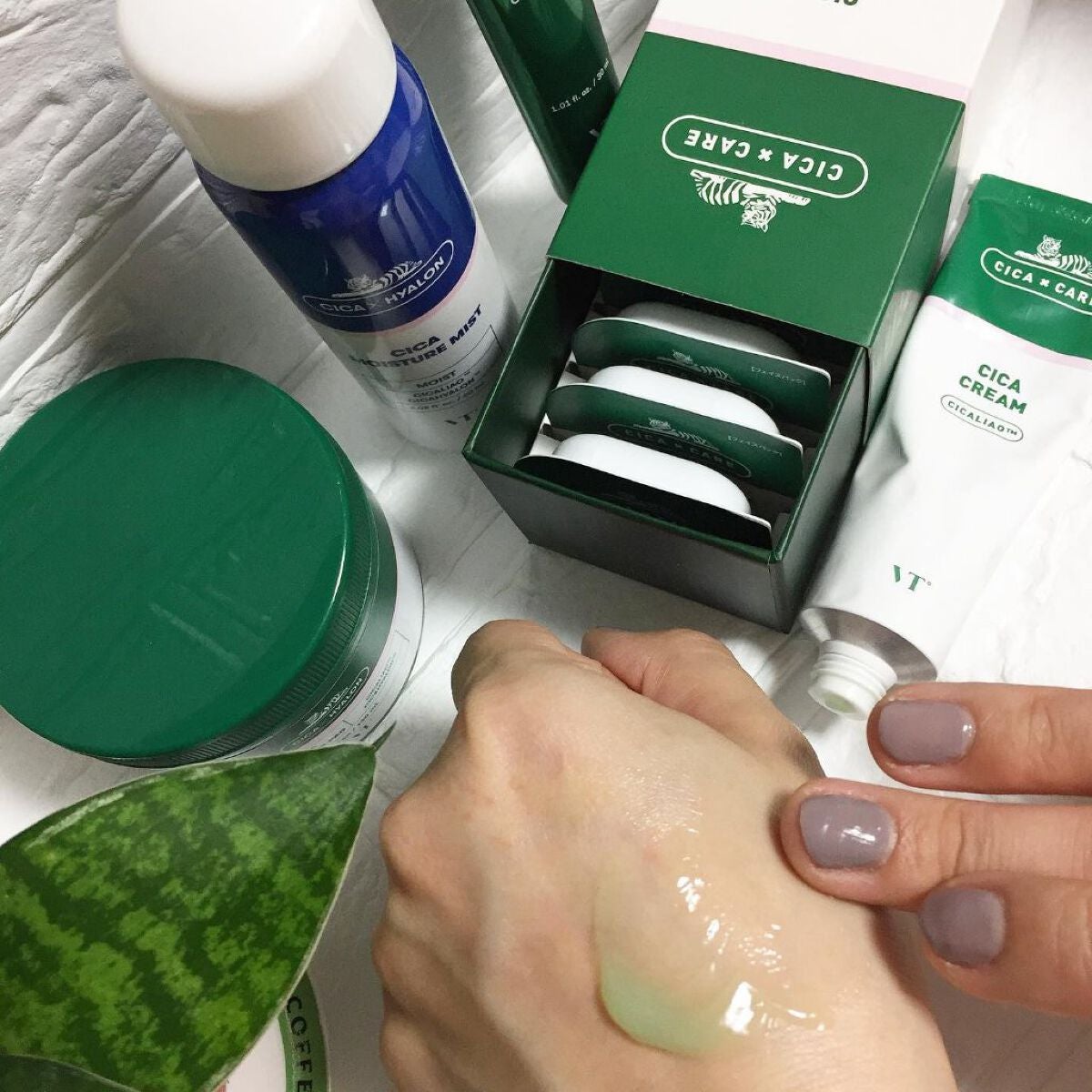 CICA クリーム/VT/フェイスクリームを使ったクチコミ(4枚目)