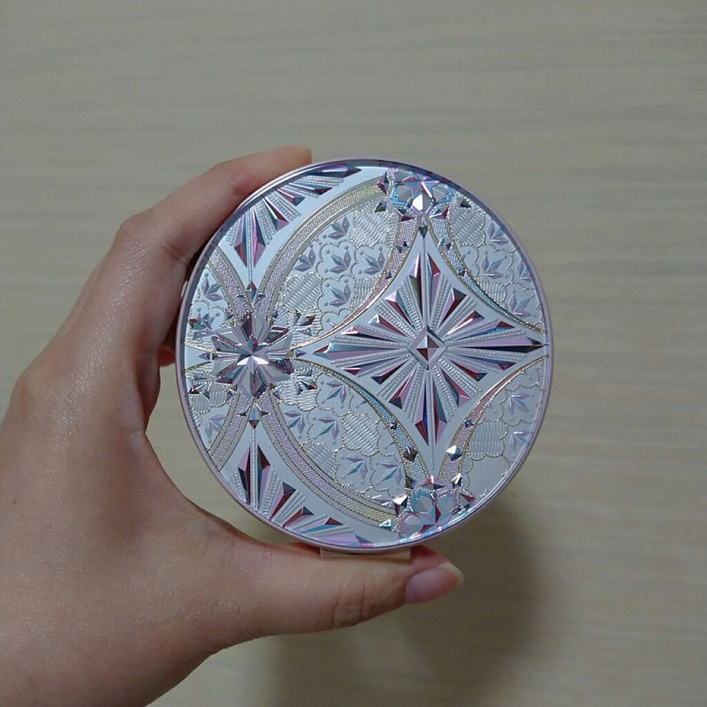 スノービューティー ホワイトニング フェイスパウダー 2020/スノービューティー/プレストパウダーを使ったクチコミ（1枚目）