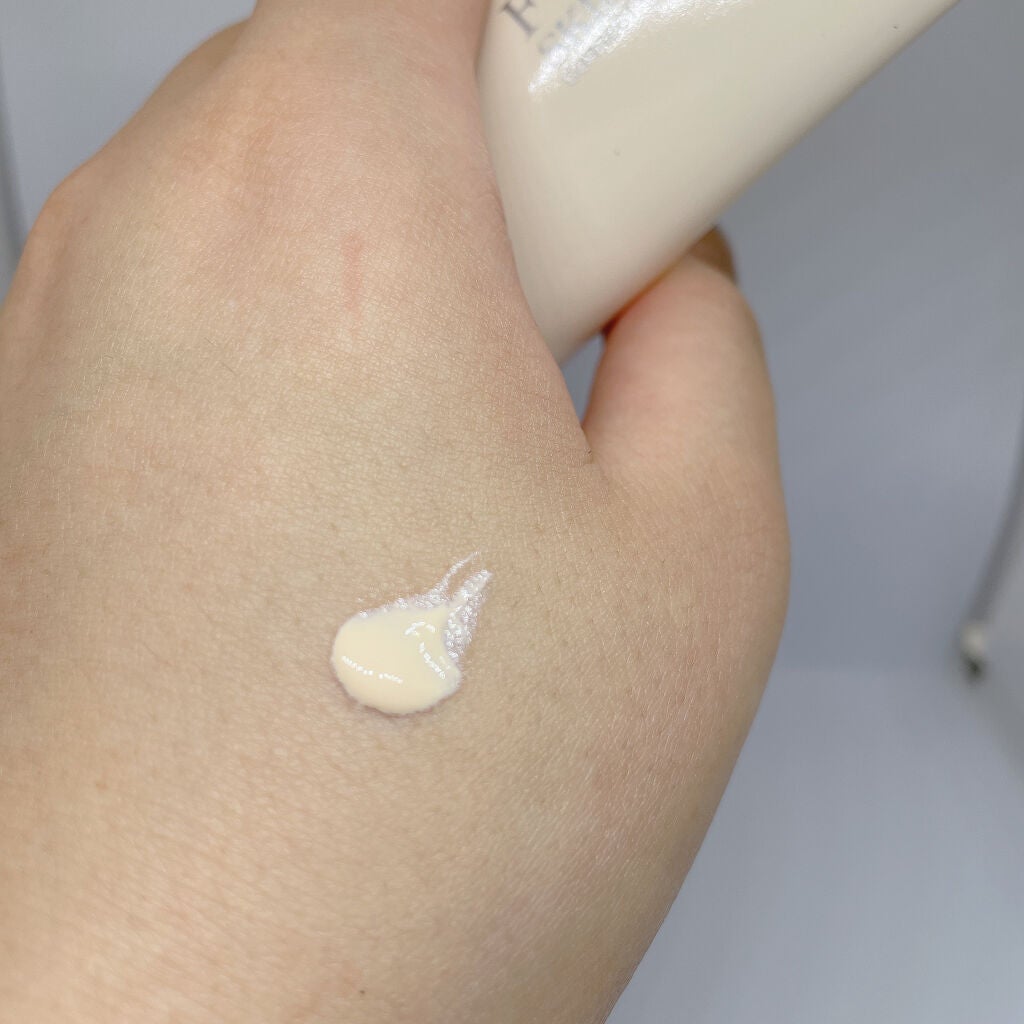 【旧】ディオールスキン フォーエヴァー スキン ヴェール/Dior/化粧下地を使ったクチコミ(2枚目)