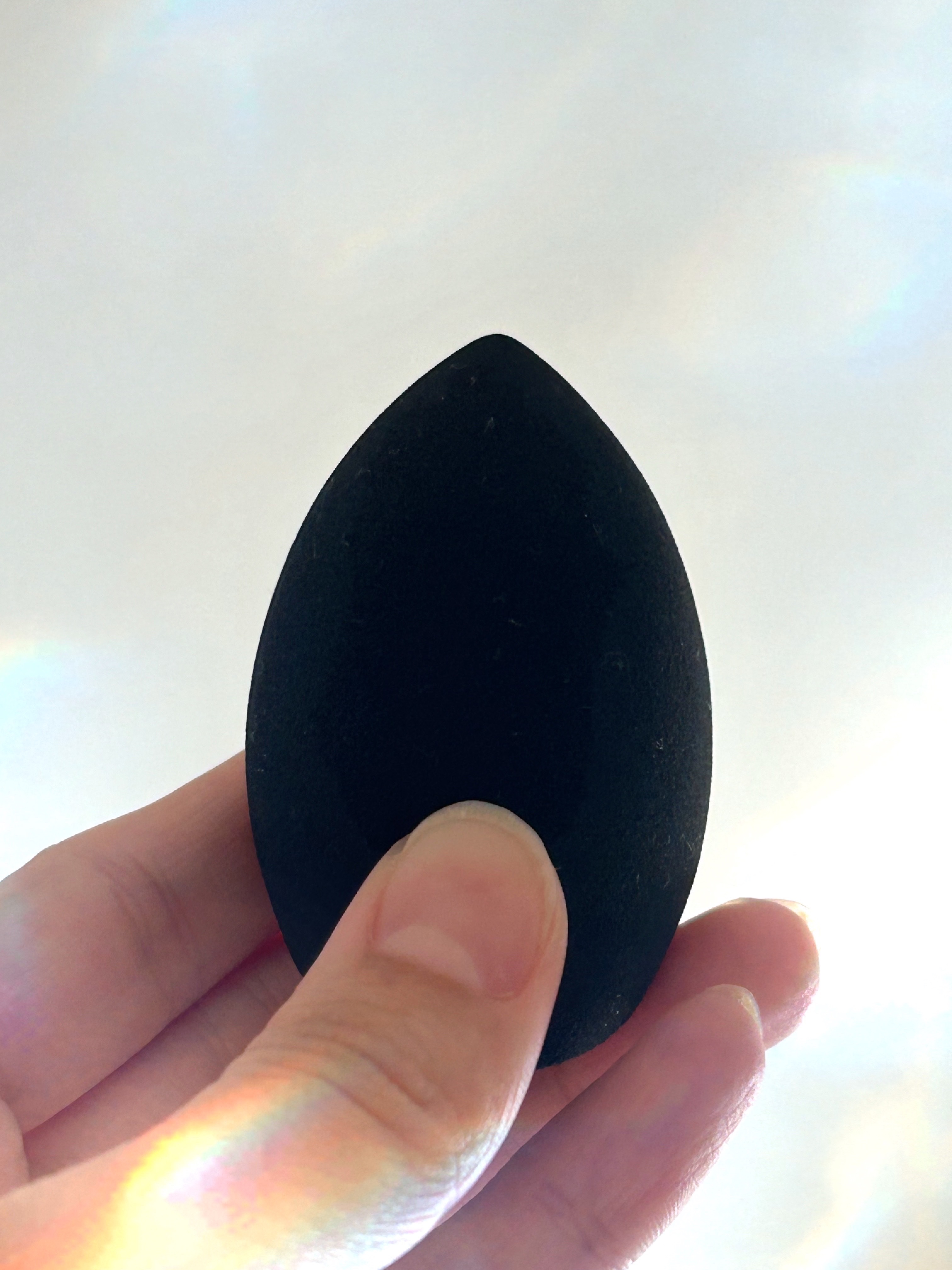 パフ　(炭入り・しずく型)/DAISO/パフ・スポンジを使ったクチコミ（1枚目）