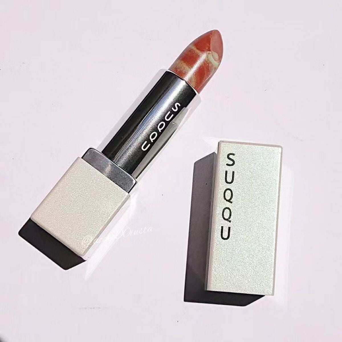 マーブルカラーリップスティック/SUQQU/口紅を使ったクチコミ(2枚目)