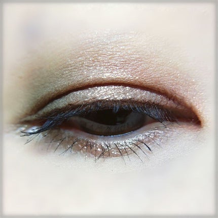 プリズム パウダーアイカラー/リンメル ロンドン/単色アイシャドウを使ったクチコミ(4枚目)