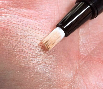 UR GLAM COVER&HIGHLIGHT CONCEALER/U R GLAM/リキッドコンシーラーを使ったクチコミ(4枚目)