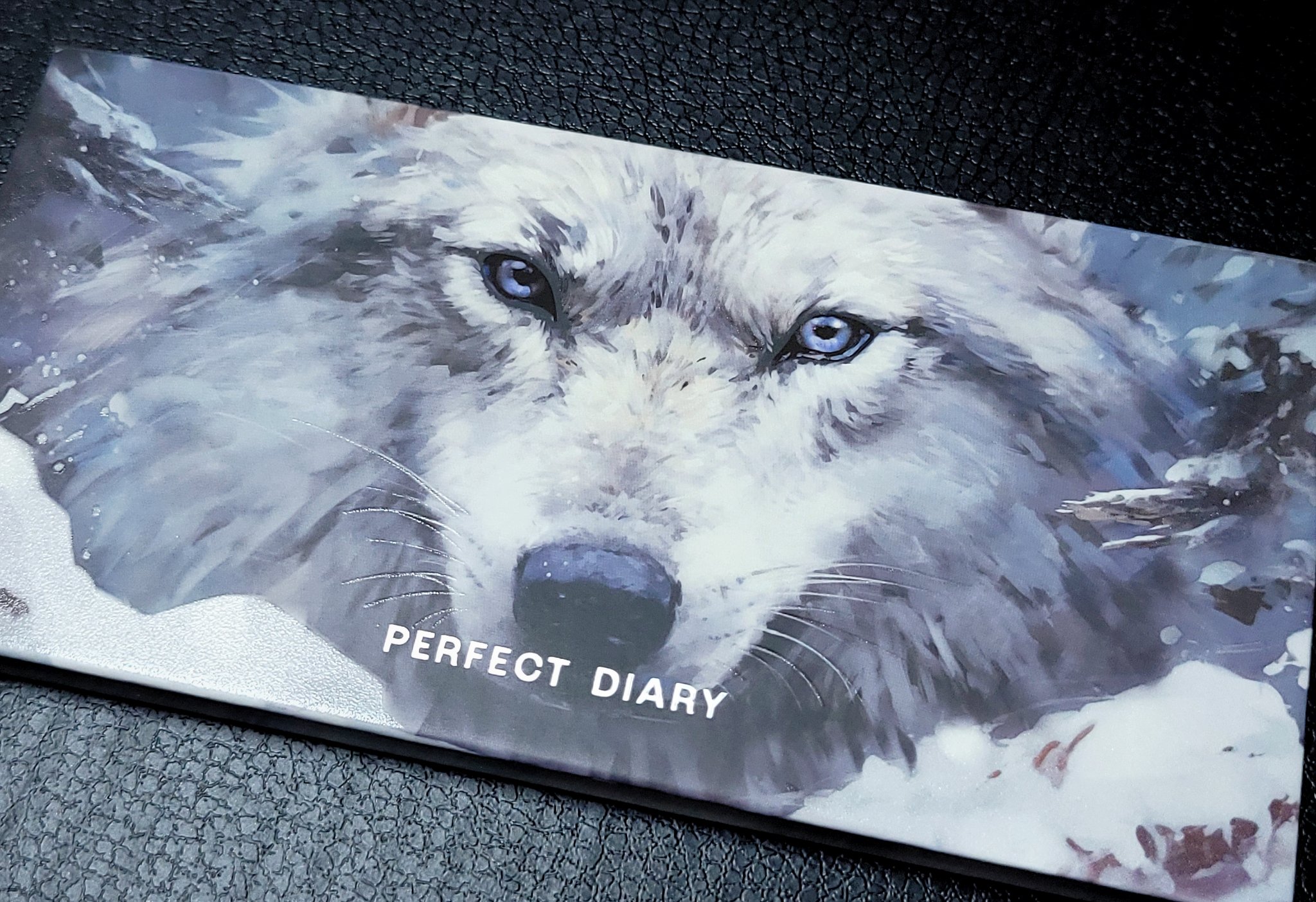 エクスプローラ12色 動物アイシャドウパレット/PERFECT DIARY/アイシャドウパレットを使ったクチコミ（1枚目）