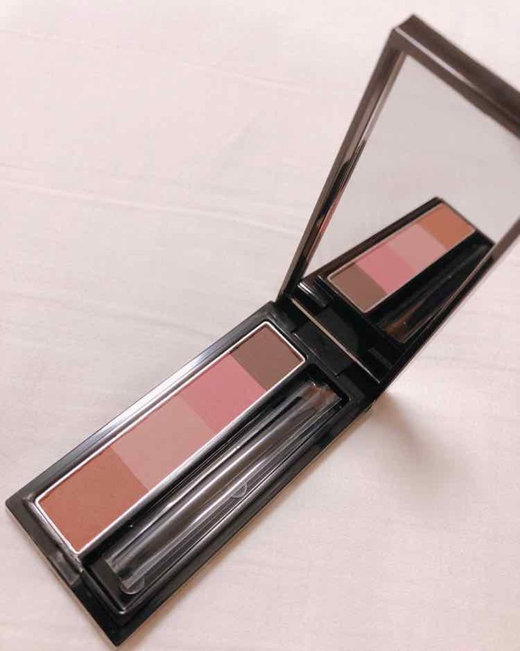 リシェ カラーリング アイブロウパウダー BR-4 ピーチブラウン/Visée/パウダーアイブロウを使ったクチコミ（1枚目）