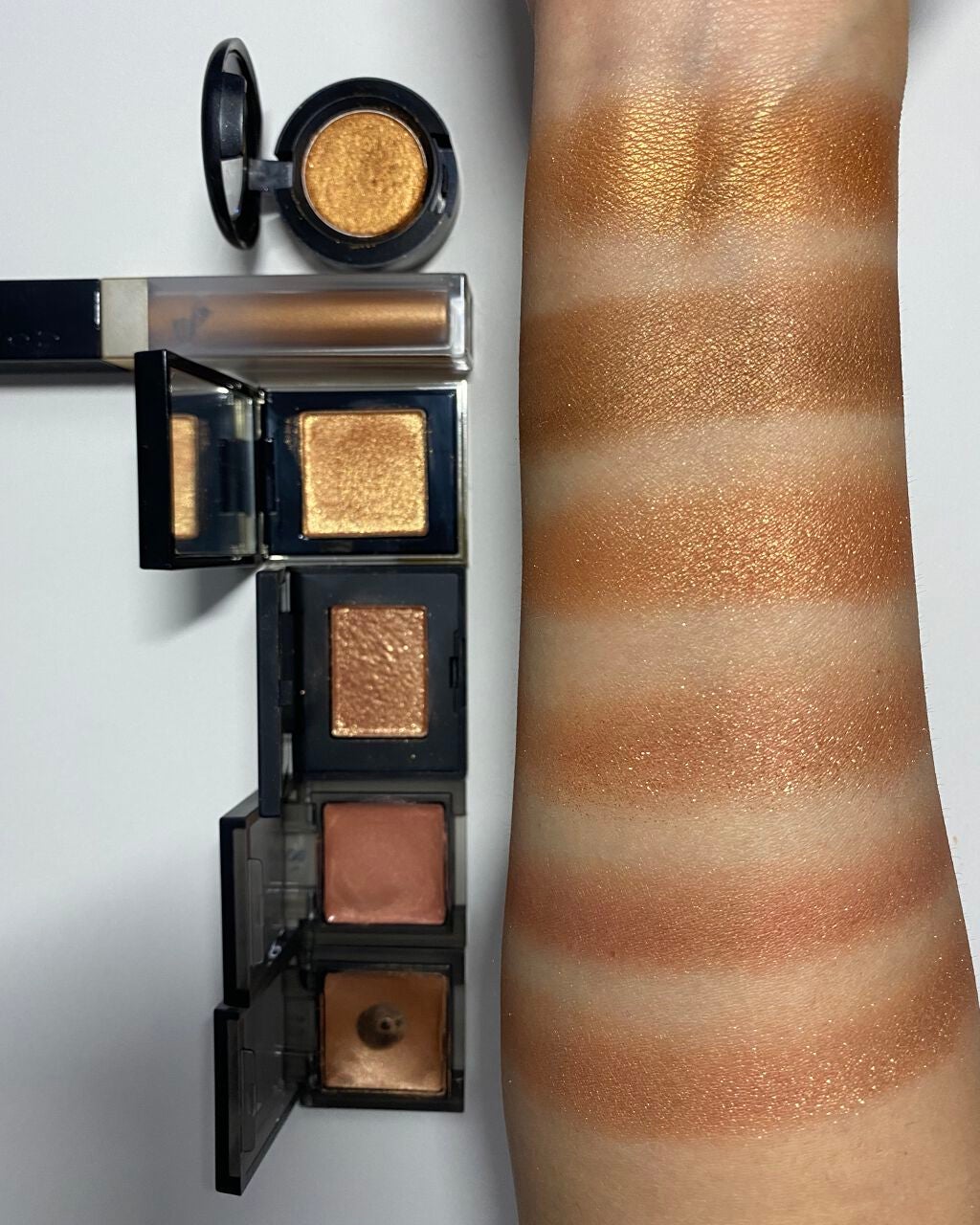 スモール アイシャドウ/M・A・C/単色アイシャドウを使ったクチコミ(3枚目)