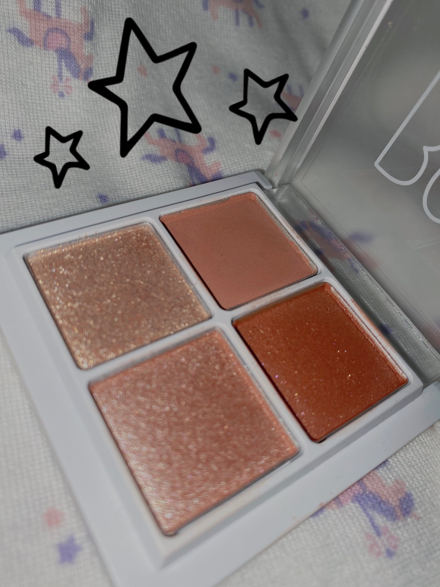 THE アイパレR/b idol/アイシャドウパレットを使ったクチコミ(1枚目)